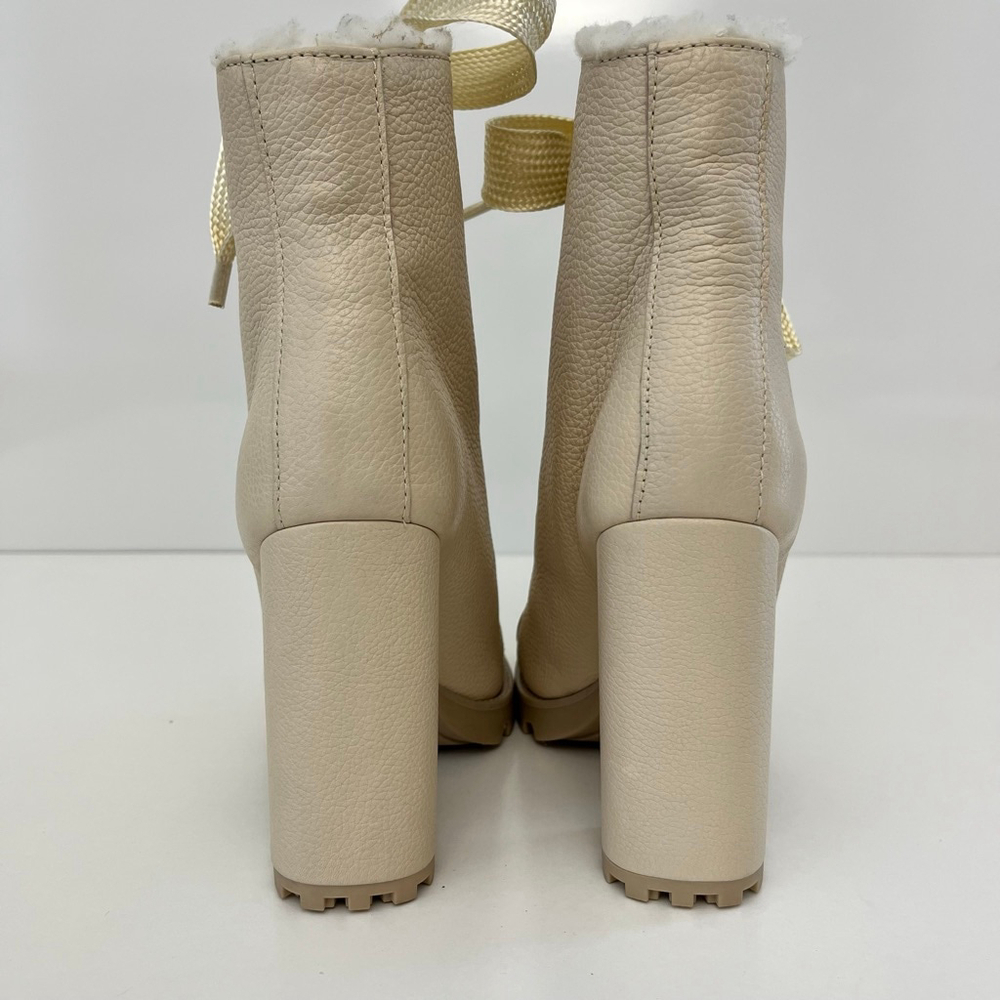 Schutz Zhara Faux Fur Lined Lace-Up Lug Sole Bootie Eggshell Ivory 7 - Picture 10 of 13
